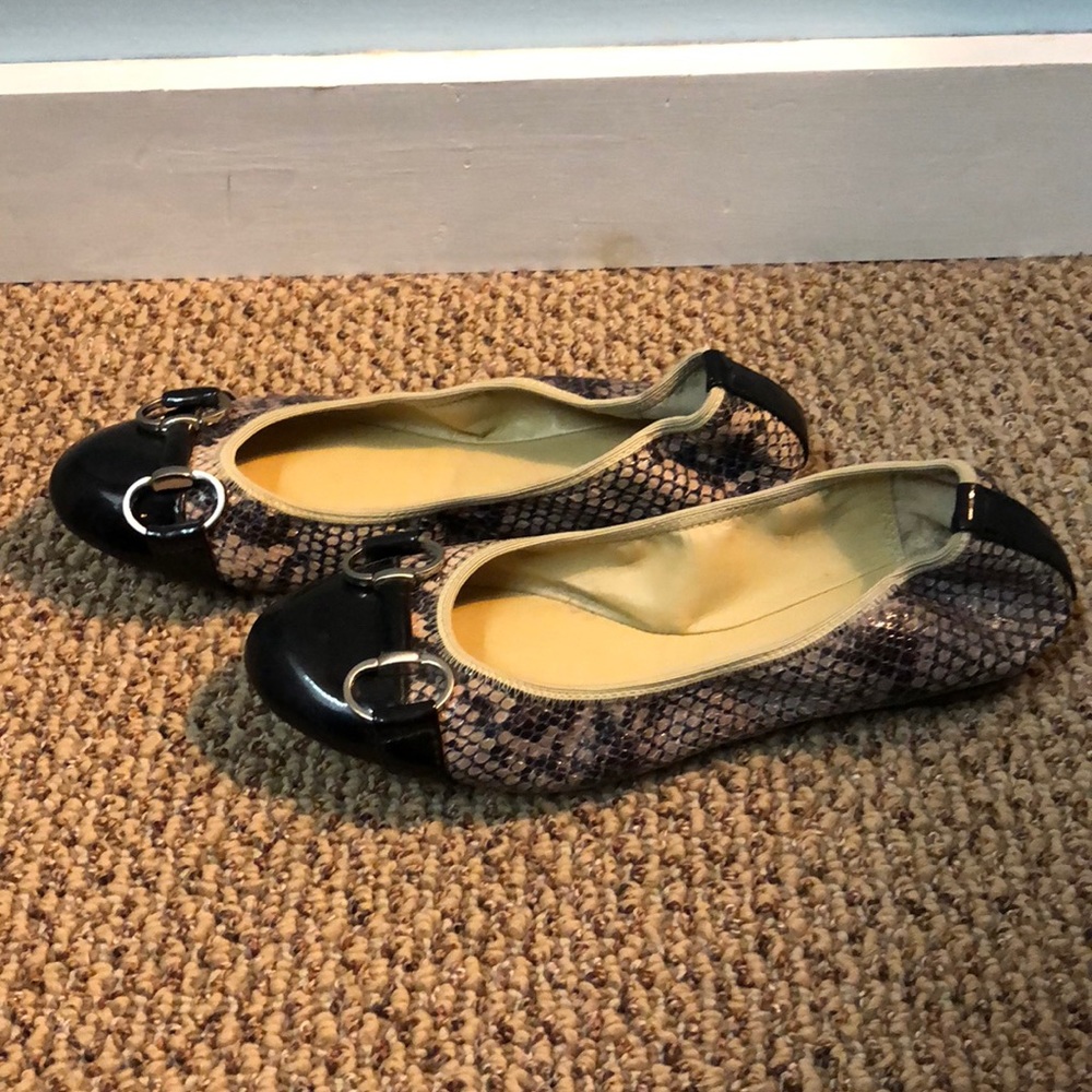 Tahari Flats
